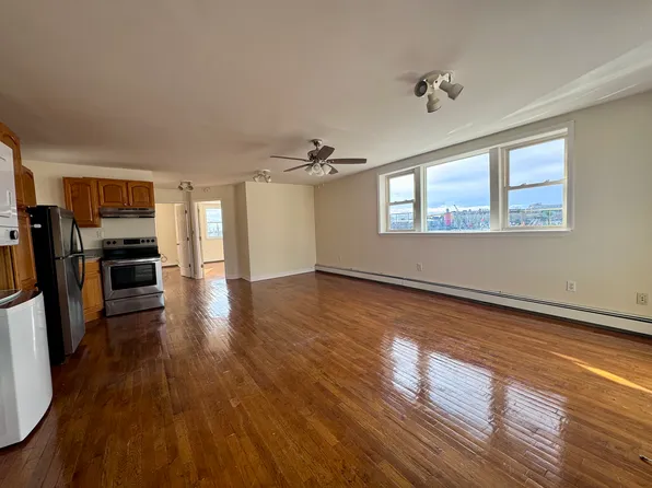 4 Gotham Ave Slip 1, Brooklyn, NY 11229