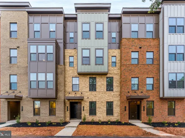 21815 Express Ter, Ashburn, VA 20147