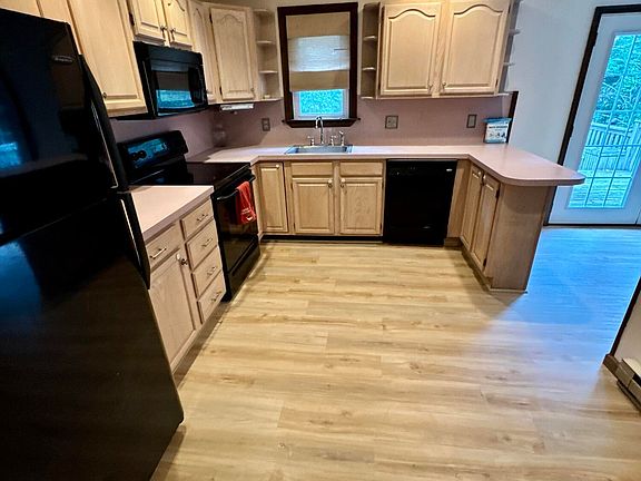 4th image of 3122 Gabrielle Ln
