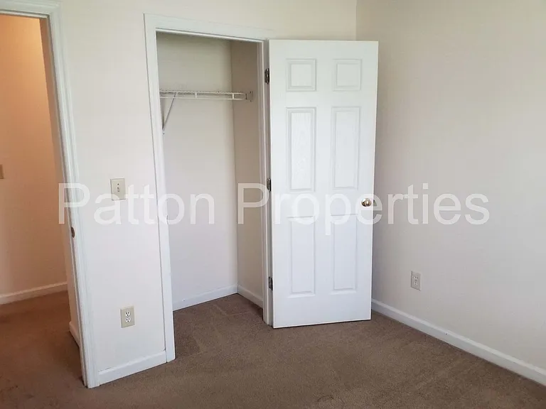 117 Green Rose Rd — Photo 13