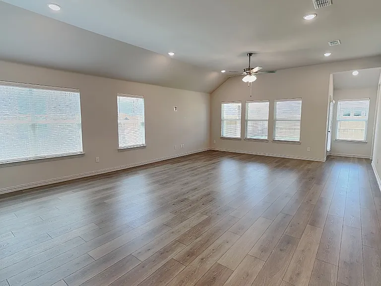 4932 Water Lily Ln — Photo 3
