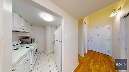 Rented by Bond New York