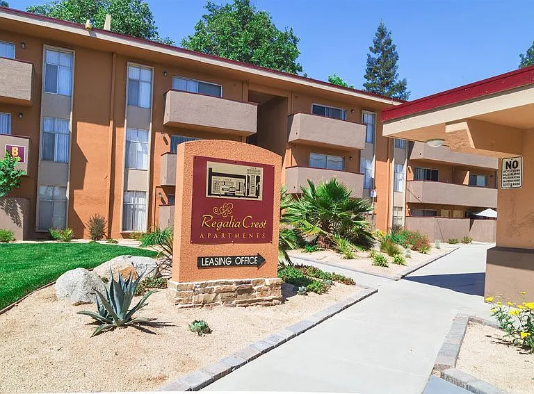 Regalia Crest Apartments — Photo 1