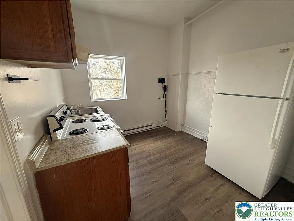 1 bed, 1.0 bath, 1792 sqft, $1,250 — Photo 4