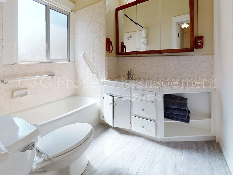 476 Cortes St #A — Photo 3