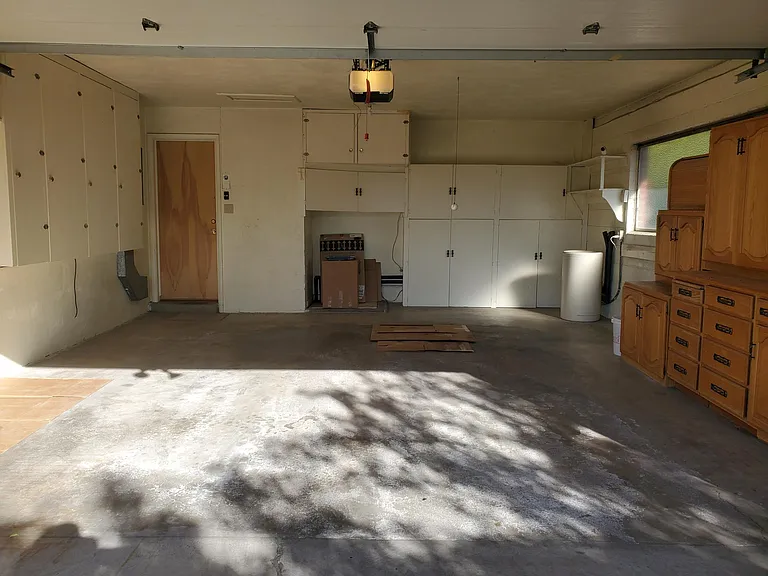1137 S Mercedes Way — Photo 20