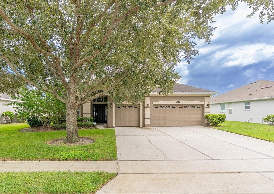 1st image of 324 BURCHINGTON DRIVE
