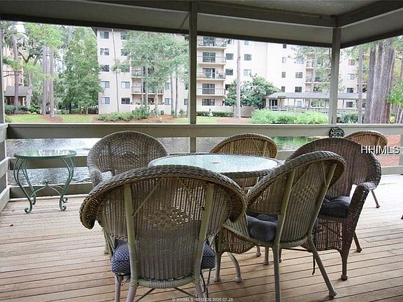 2nd image of 300 Woodhaven Dr