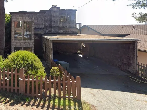470 Wellington St, Cambria, CA 93428