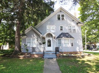 133 N Elizabeth St, Bellevue, MI 49021