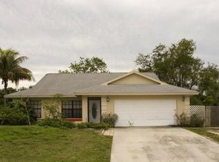5472 26th Pl SW, Naples, FL 34116