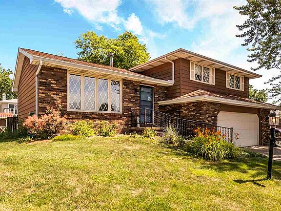 2nd image of 3509 W Sorrento Ct