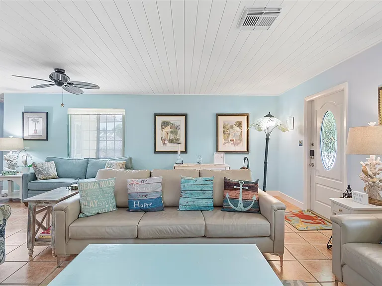 309 E Calzada De Bougainville — Photo 15