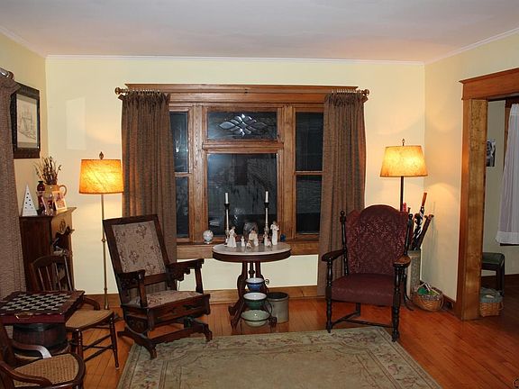2nd image of 50 Sagamore St