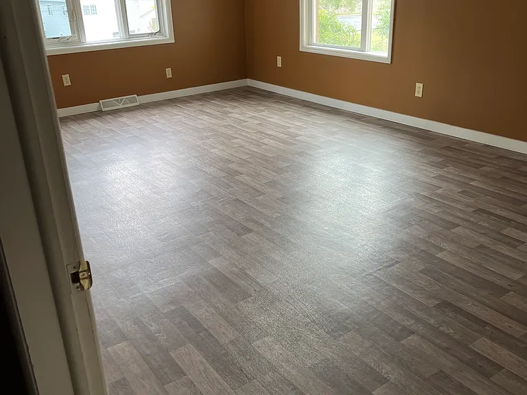 326 Pine St — Photo 11