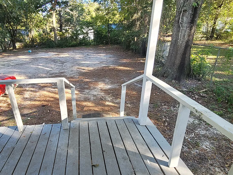 1647 S Saint Andrews St #2 — Photo 8