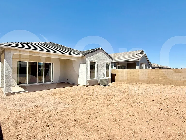 40847 W Hillman Dr — Photo 21