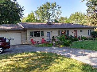 240 Shoshone Dr, Carmel, IN 46032