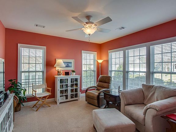 5th image of 238 Antebellum Ln