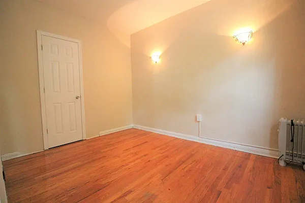 Rented by Hagstrom Management Inc | media 41