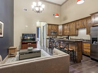 30 Baronne St #ID1267010P, New Orleans, LA 70112