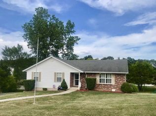 10938 Scheibel Dr, Holts Summit, MO 65043
