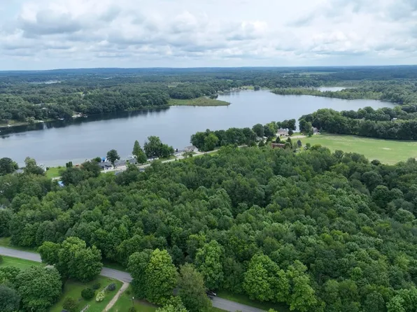 V/l 13a Day Lake Rd, Vandalia, MI 49095