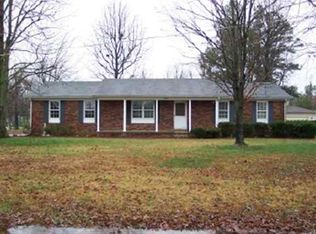 6355 Greenbrae Dr, Paducah, KY 42003