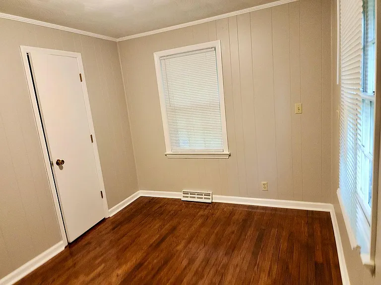1215 Lawson St — Photo 11