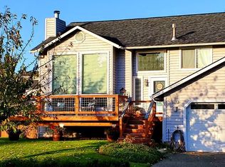 6153 Tyler Ln, Ferndale, WA 98248