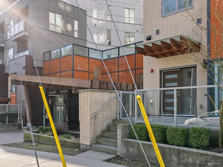 13978 Fraser Hwy #108 — Photo 33