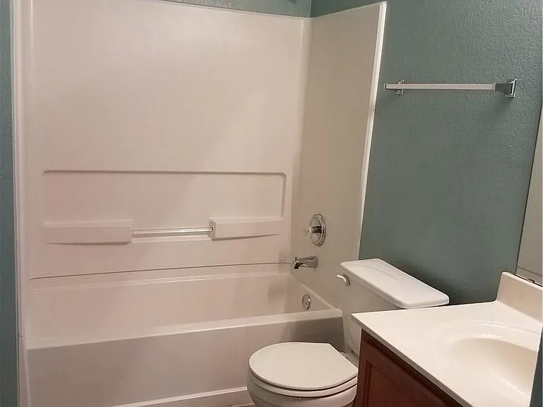 273 Tower Dr — Photo 11