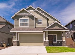 3128 NE Flagstone Ave, Bend, OR 97701