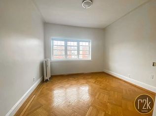 21-14 23rd Rd #2B, Astoria, NY 11105