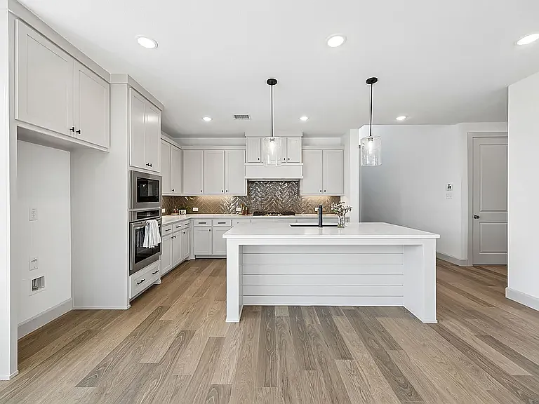 1720 Yaupon Ct — Photo 5