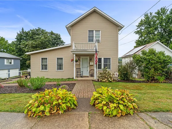 356 Elm St, Slippery Rock, PA 16057