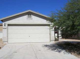 7467 S Nevil Dr, Tucson, AZ 85746