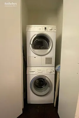 Rented by Sotheby's International Realty | media 23