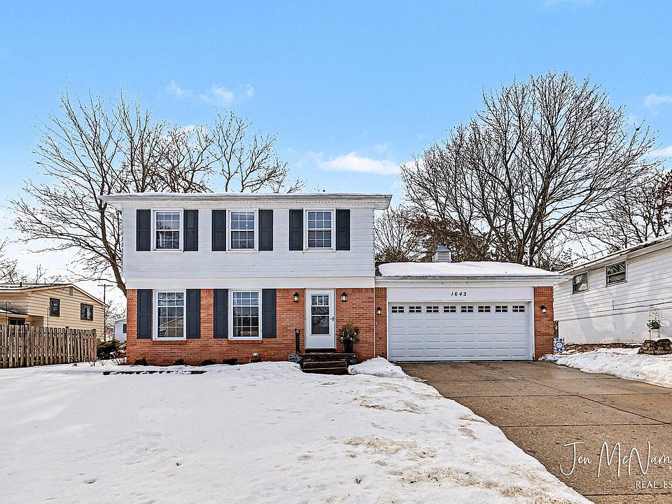 1st image of 1642 Timberlane Ln NE