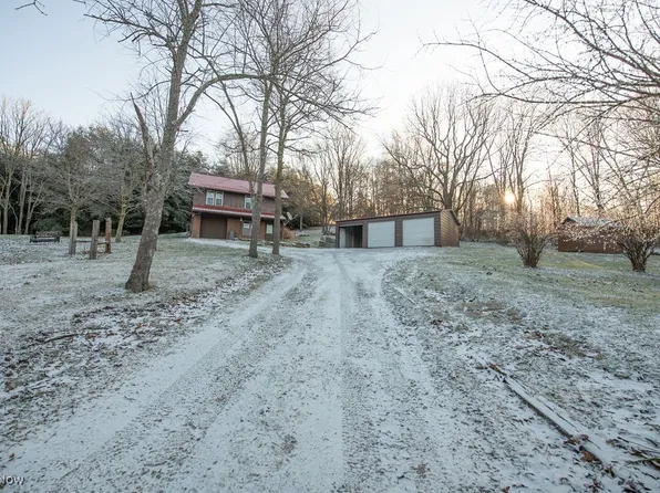 8200 Lardon Rd NW, Malvern, OH 44644