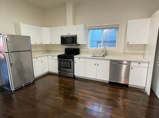 1421 17th St, Oakland, CA 94607