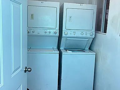 4th image of 536 S 11th St #3