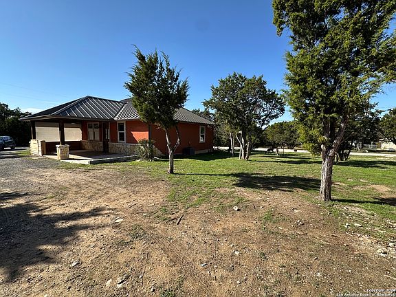 2nd image of 486 W OVERLOOK DR