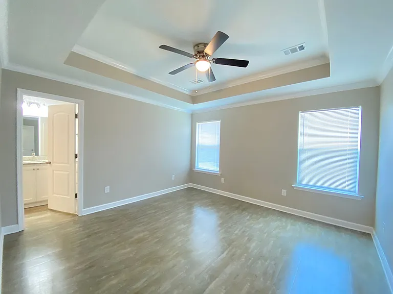 103 Redbud Ct — Photo 11