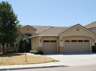 5634 E Grove Ave, Fresno, CA 93727