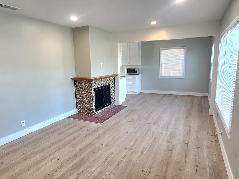 9345 Firebird Ave — Photo 5