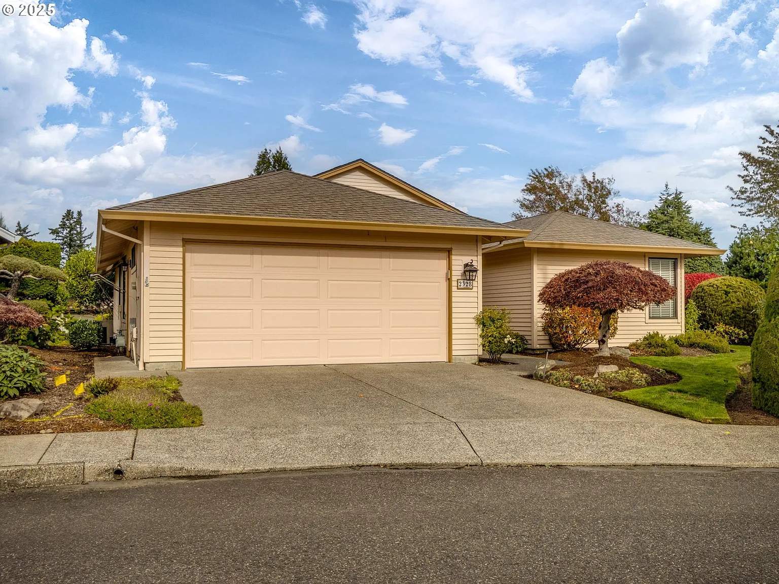 2328 NE 156th Pl photo 1