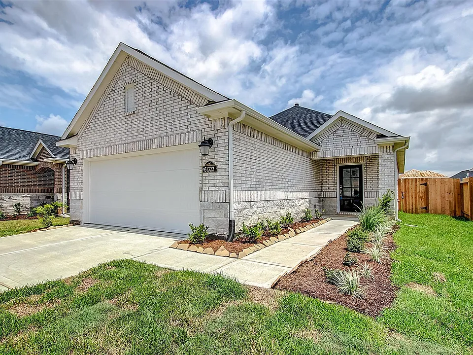 31322 Spotted Saddle Hollow Ln