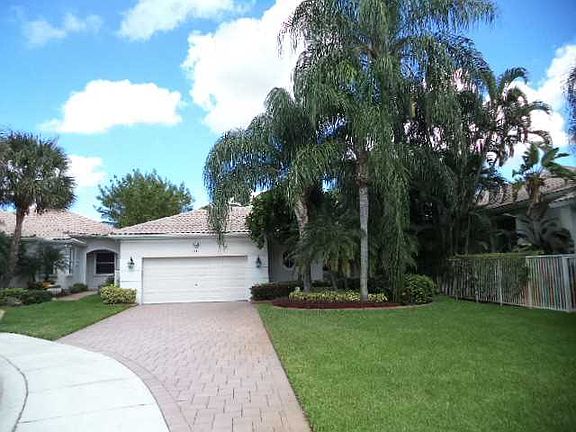 2nd image of 2541 Bay Pointe Dr