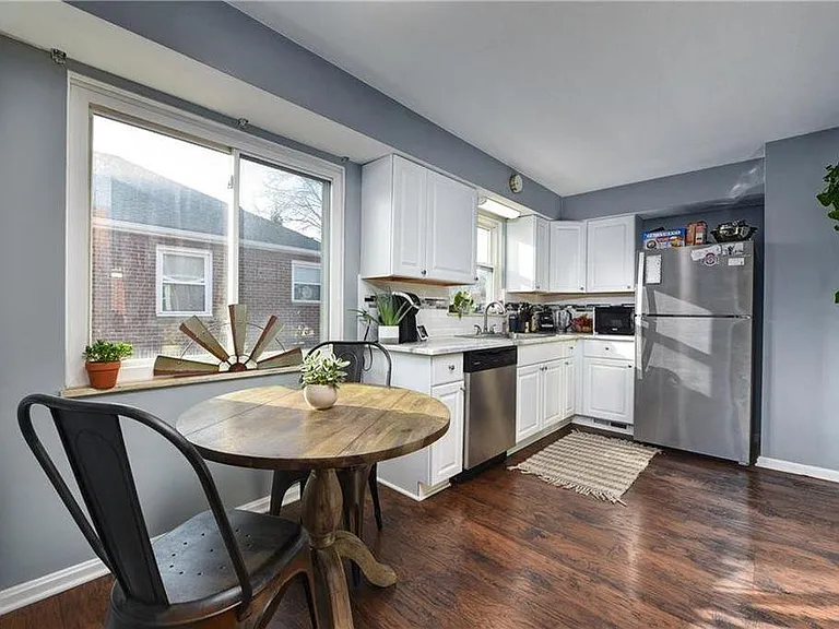 2284 Lakeview Ave #UP — Photo 5